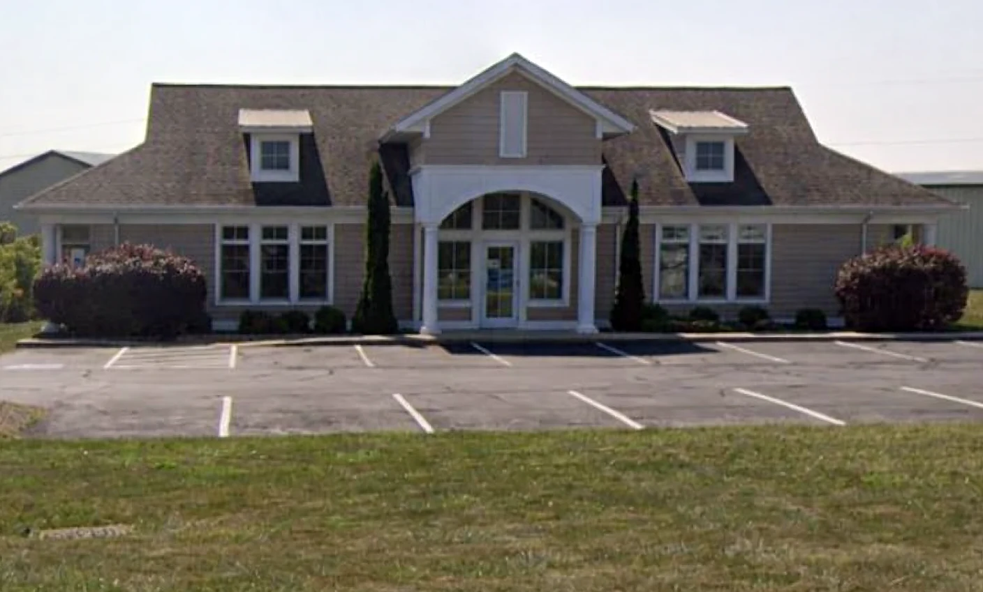Exterior, Huron OH