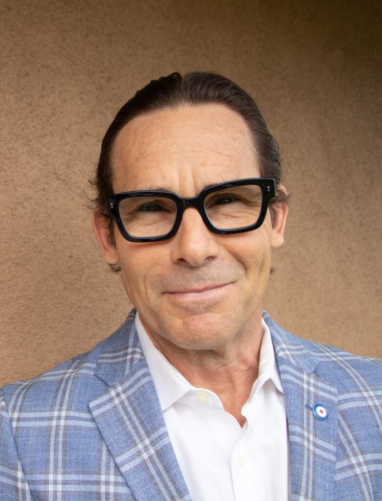 Howard Hewlett, DPM
