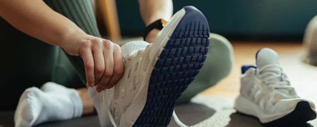 Trying on shoe