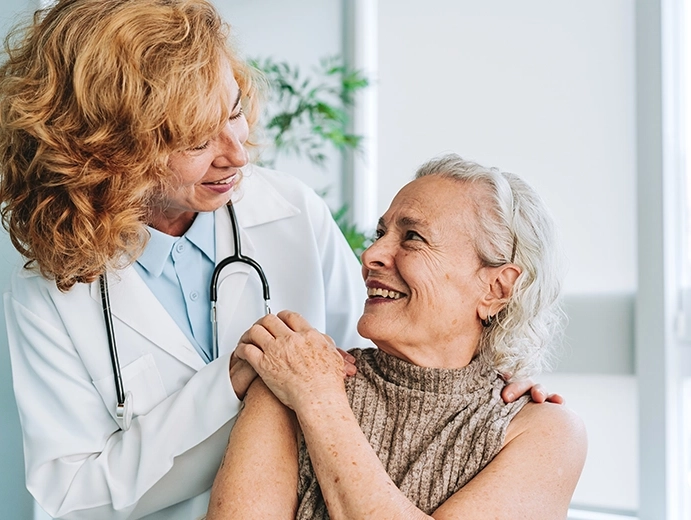 Kind exchange between doctor and patient